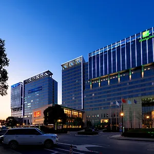 Holiday Shanghai Hongqiao West, An Ihg Hotel