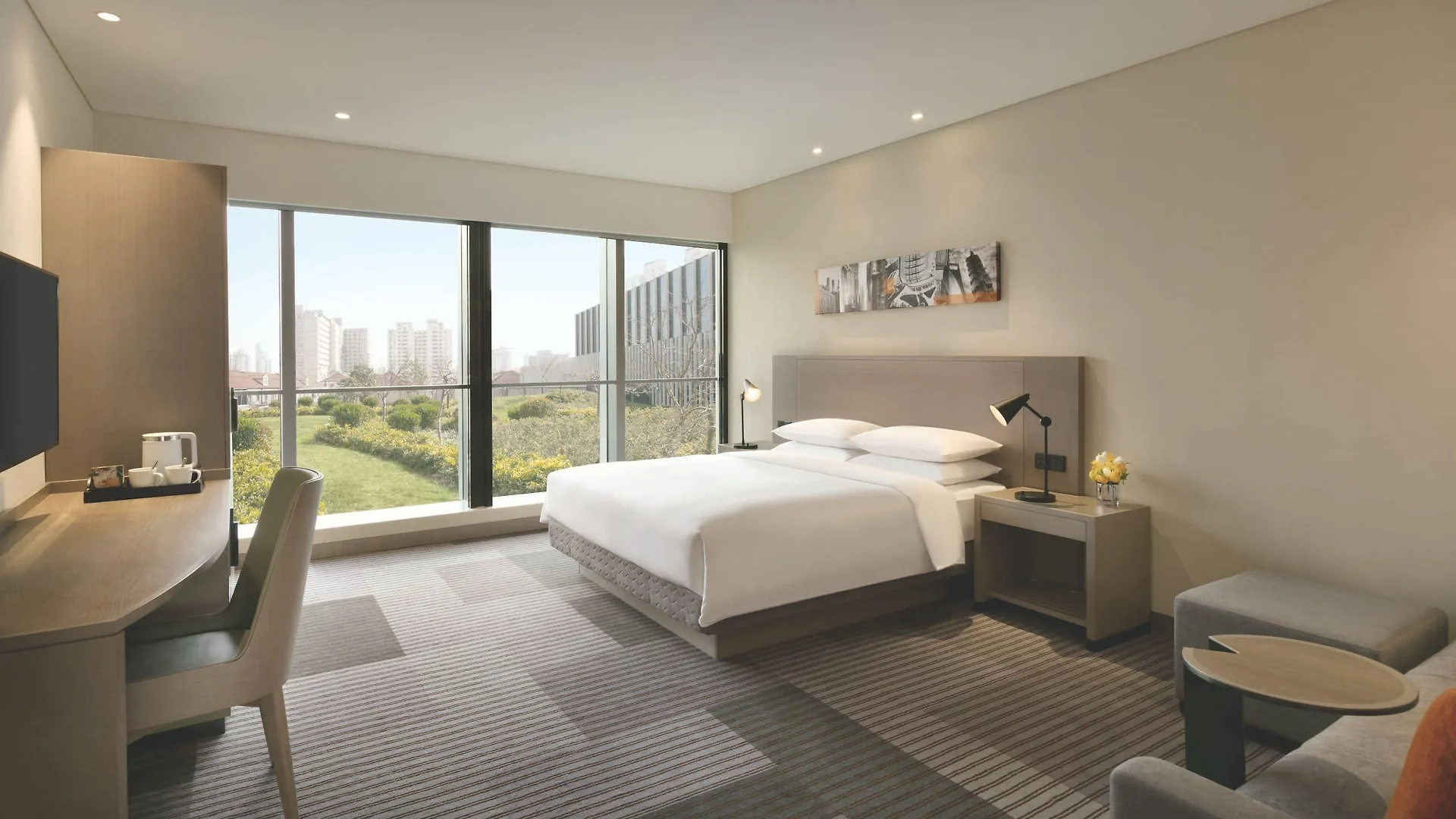 Hotel Hyatt Place Shanghai Tianshan Plaza 4*,